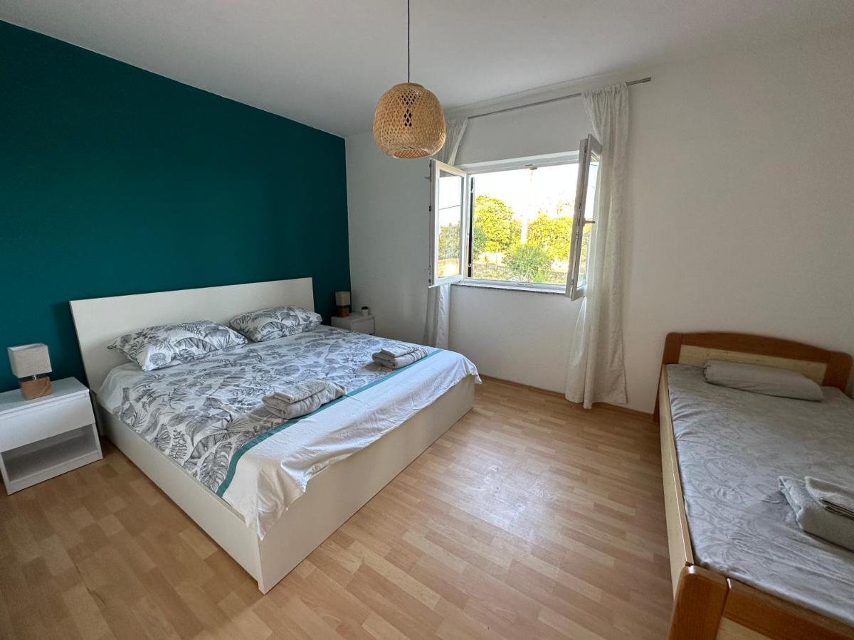 Relax And Unwind: Family-Friendly House Near Zadar In Zagradヴィラ エクステリア 写真